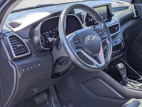 Used 2021 Hyundai Tucson Limited FWD image 10