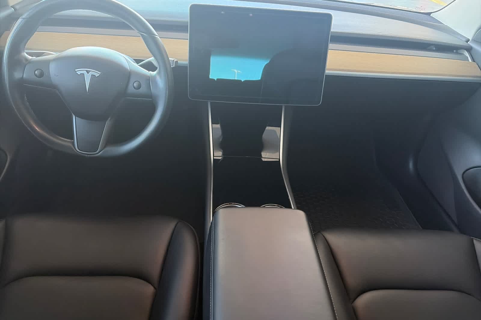 Used 2019 Tesla Model 3 RWD image 3