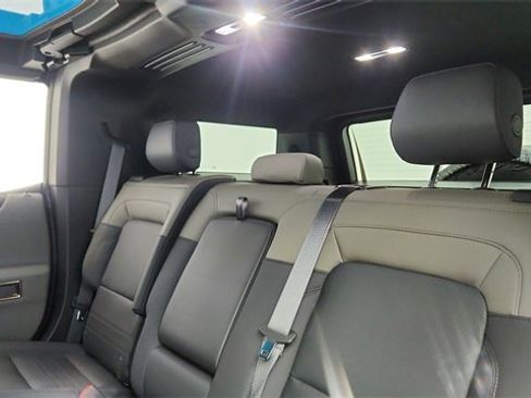 Used 2024 GMC Hummer EV 3X w/ Extreme Off-Road Package image 29