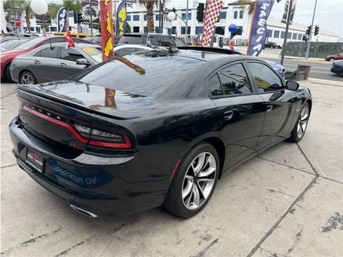 Used 2015 Dodge Charger R/T RWD image 15