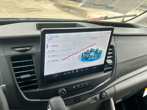 New 2026 Ford Transit 250 148 Medium Roof image 40