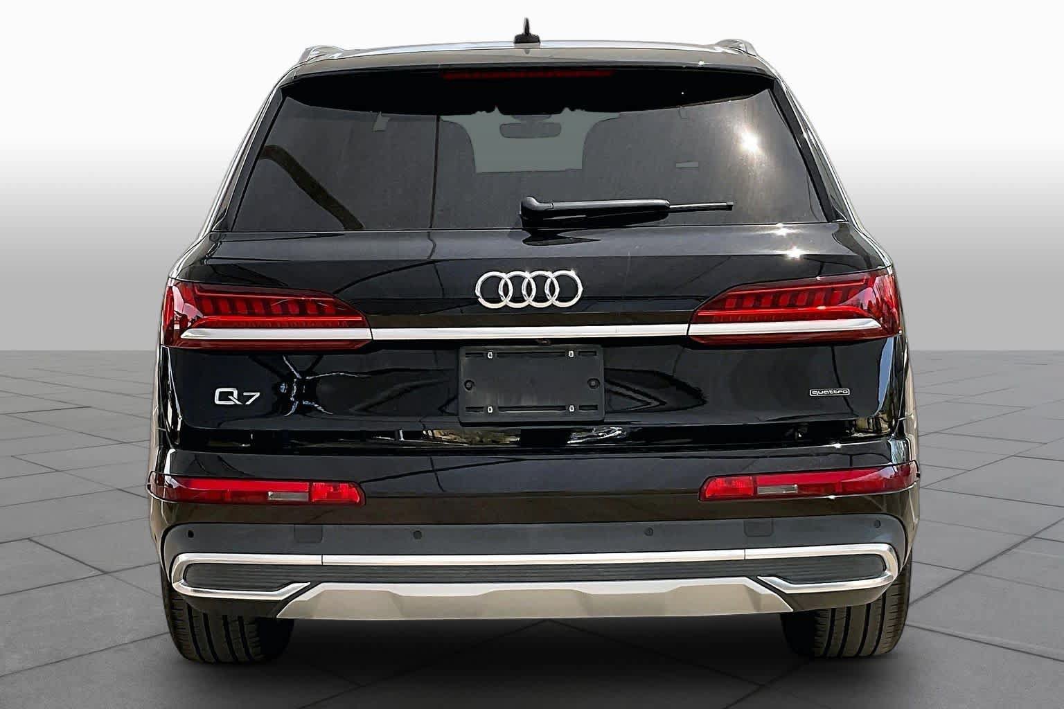 Used 2023 Audi Q7 2.0T Premium w/ Convenience Package AWD/4WD image 5