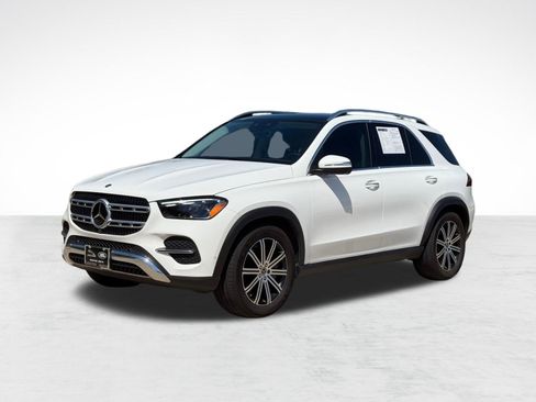 Used 2024 Mercedes-Benz GLE 450 4MATIC image 1