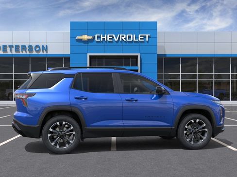 New 2027 Chevrolet Equinox RS w/ Safety and Technology Package AWD/4WD image 4