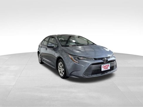 Used 2024 Toyota Corolla LE image 8