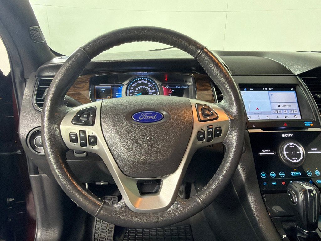 Used 2019 Ford Taurus Limited FWD image 15
