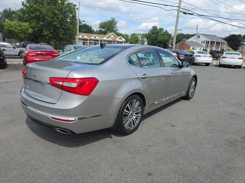 Used 2014 Kia Cadenza Premium w/ Luxury Package FWD image 7