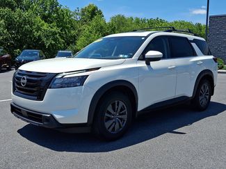 Certified 2023 Nissan Pathfinder SV w/ SV Premium Package AWD/4WD video 3