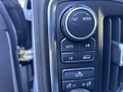 Used 2020 Chevrolet Silverado 1500 LT w/ All-Star Edition AWD/4WD image 27