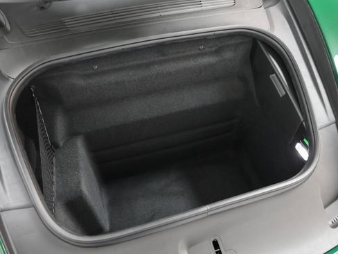 Certified 2025 Porsche 911 Turbo AWD/4WD image 25