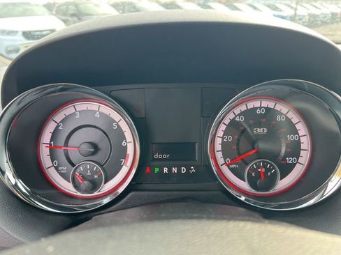 Used 2014 Dodge Grand Caravan SE FWD image 19