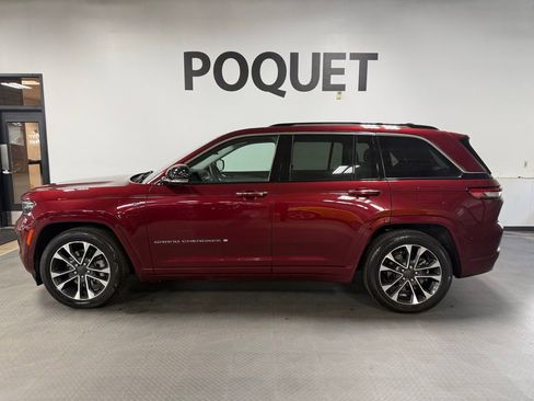 Used 2022 Jeep Grand Cherokee Overland w/ Advanced Protech Group III AWD/4WD image 1