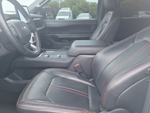 Used 2023 Ford Expedition Max Limited AWD/4WD image 12