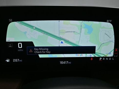 Used 2025 Chevrolet Equinox ACTIV w/ Safety and Technology Package FWD image 19