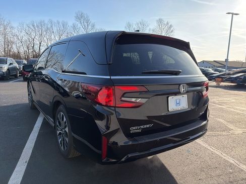 Certified 2026 Honda Odyssey Elite image 3