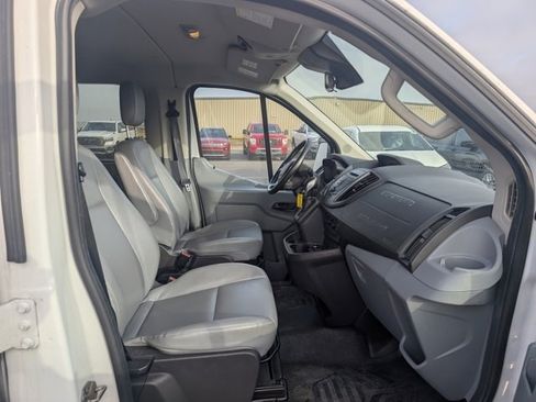 Used 2016 Ford Transit 150 XL image 12