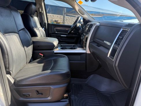 Used 2018 RAM 2500 Laramie w/ Convenience Group image 29