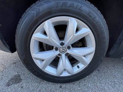 Used 2018 Volkswagen Atlas SE AWD/4WD image 28