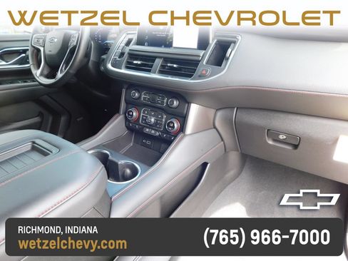 Certified 2022 Chevrolet Suburban RST w/ Luxury Package AWD/4WD image 21