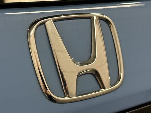Used 2023 Honda Pilot TrailSport image 30