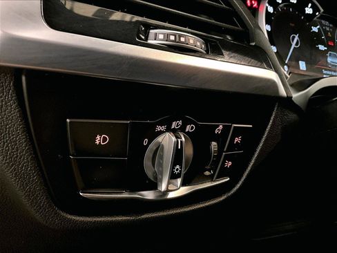 Used 2019 BMW X3 xDrive30i w/ Driving Assistance Package AWD/4WD image 30