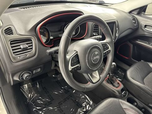 Used 2021 Jeep Compass Trailhawk AWD/4WD image 22