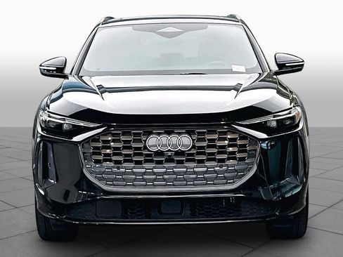 Certified 2025 Audi Q5 Premium Plus AWD/4WD image 4