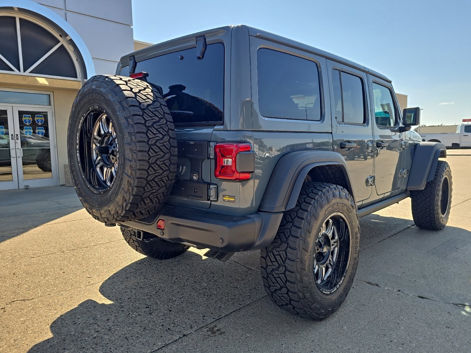 New 2026 Jeep Wrangler Unlimited Rubicon 392 w/ Quick Order Package 27X Moab AWD/4WD image 9