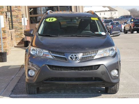 Used 2015 Toyota RAV4 XLE image 8