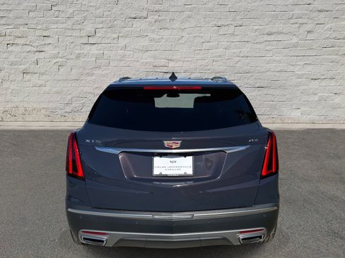 Certified 2025 Cadillac XT5 Premium Luxury image 4