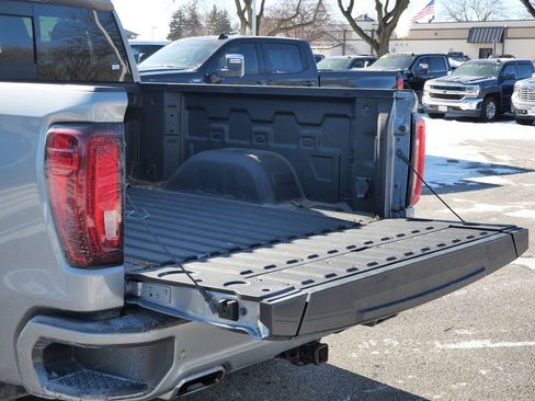 Used 2023 GMC Sierra 1500 Denali AWD/4WD image 14