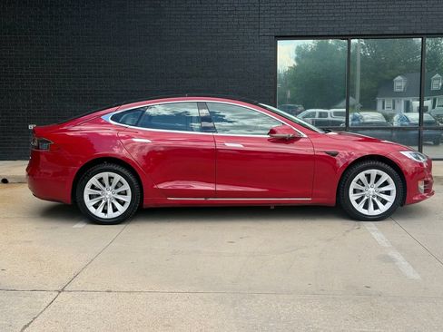 Used 2017 Tesla Model S 100D AWD/4WD image 10