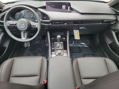 New 2026 MAZDA MAZDA3 Hatchback w/Premium Plus Pkg image 13