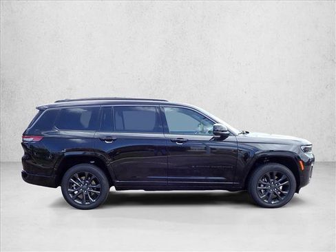 New 2026 Jeep Grand Cherokee L Limited AWD/4WD image 5