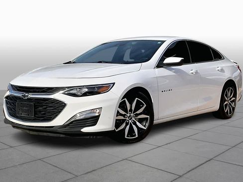 Certified 2023 Chevrolet Malibu RS image 2