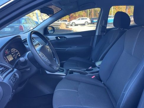 Used 2017 Nissan Sentra S image 7