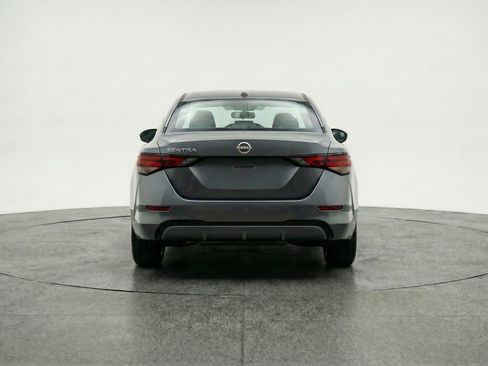 Used 2025 Nissan Sentra S FWD image 7