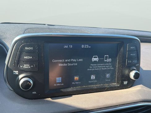 Used 2020 Hyundai Santa Fe SE AWD/4WD image 11