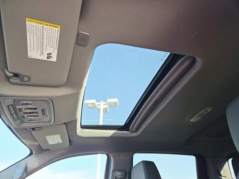 New 2026 GMC Sierra 1500 Elevation w/ Elevation Premium Package AWD/4WD image 9