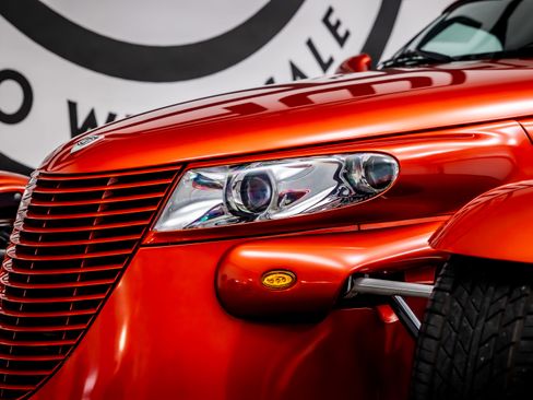 Used 2001 Chrysler Prowler image 13