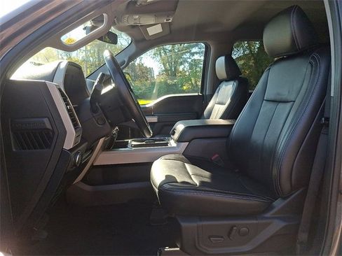 Used 2021 Ford F250 Lariat w/ Lariat Ultimate Package image 16