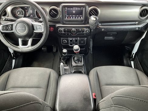 Used 2020 Jeep Gladiator Sport w/ Quick Order Package 23S AWD/4WD image 9