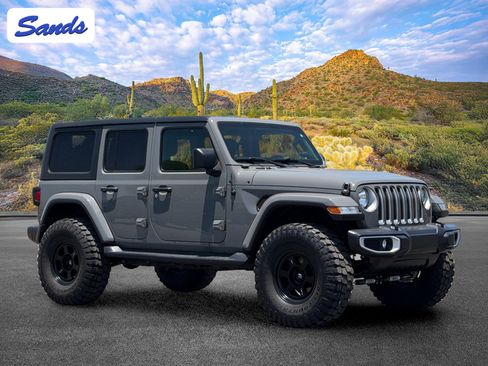 Used 2021 Jeep Wrangler Unlimited Sahara AWD/4WD image 1