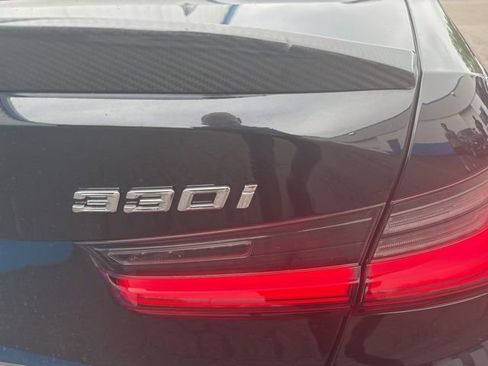 Used 2020 BMW 330i xDrive Sedan w/ M Sport Package AWD/4WD image 6