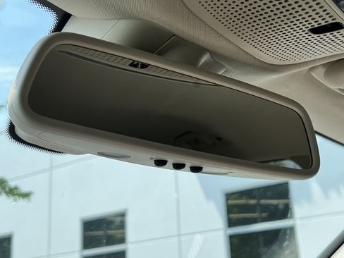 Used 2019 Mercedes-Benz GLC 300 image 27