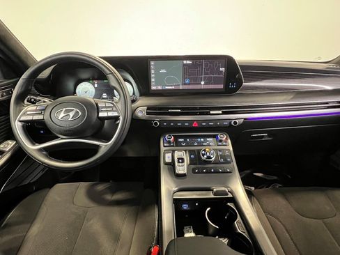 Used 2024 Hyundai Palisade Calligraphy image 18