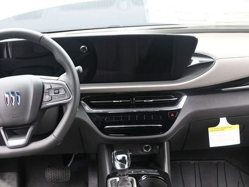 New 2026 Buick Envista Avenir FWD image 25