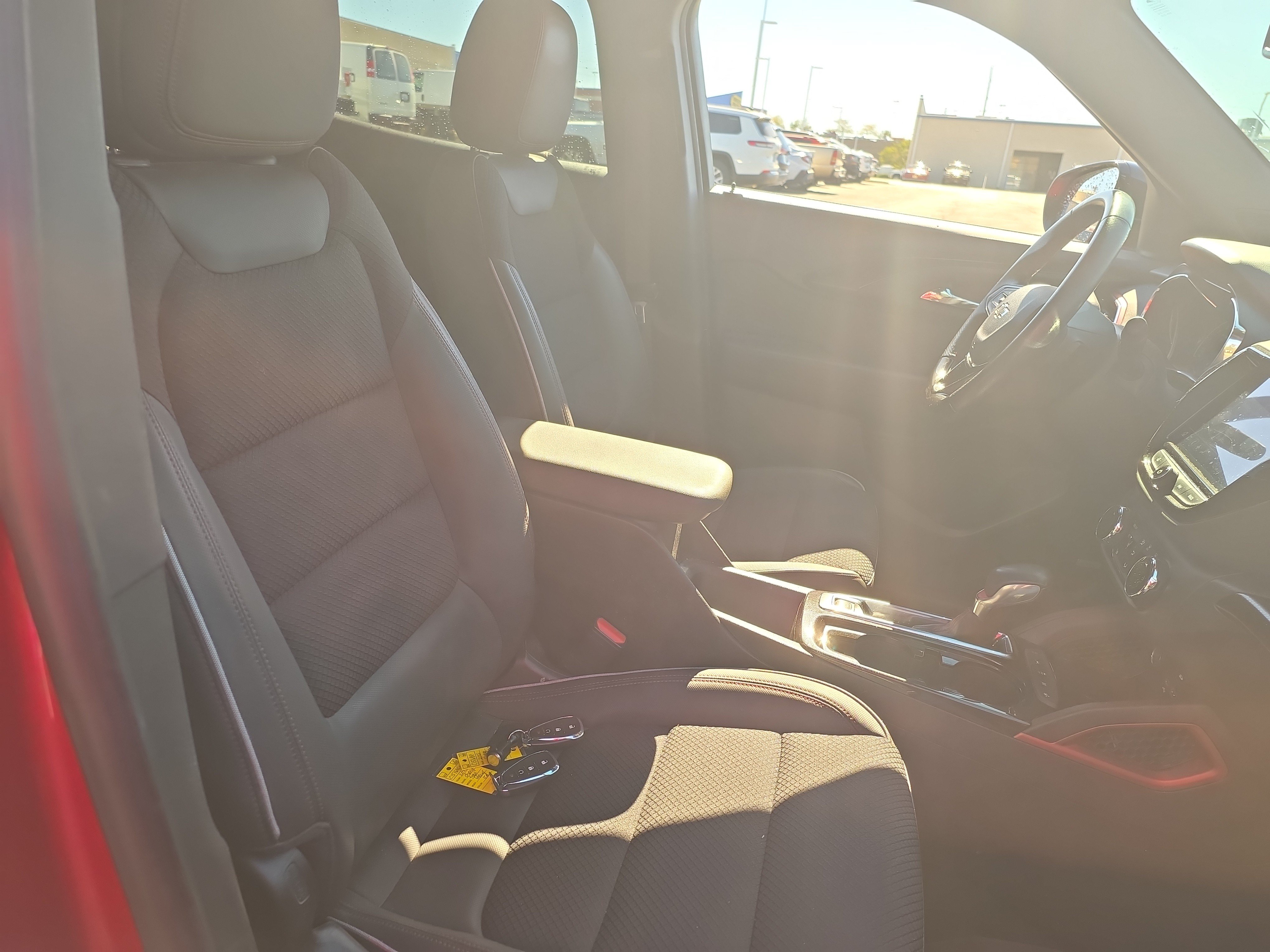 Used 2021 Chevrolet TrailBlazer RS w/ Technology Package FWD image 9
