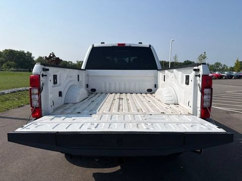 Used 2020 Ford F350 Lariat w/ Chrome Package AWD/4WD image 12