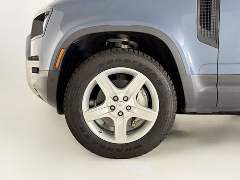 Used 2020 Land Rover Defender 110 SE AWD/4WD image 27